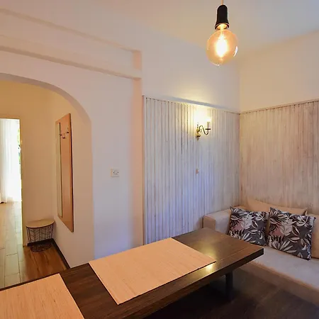 Apartment Zenko Rab Town