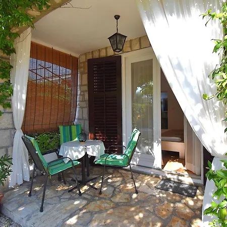 Zenko Apartment Rab Town